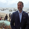 Crown Prince Haakon at the beach outside Maputo. Photo: Sven Gj. Gjeruldsen, The Royal Court